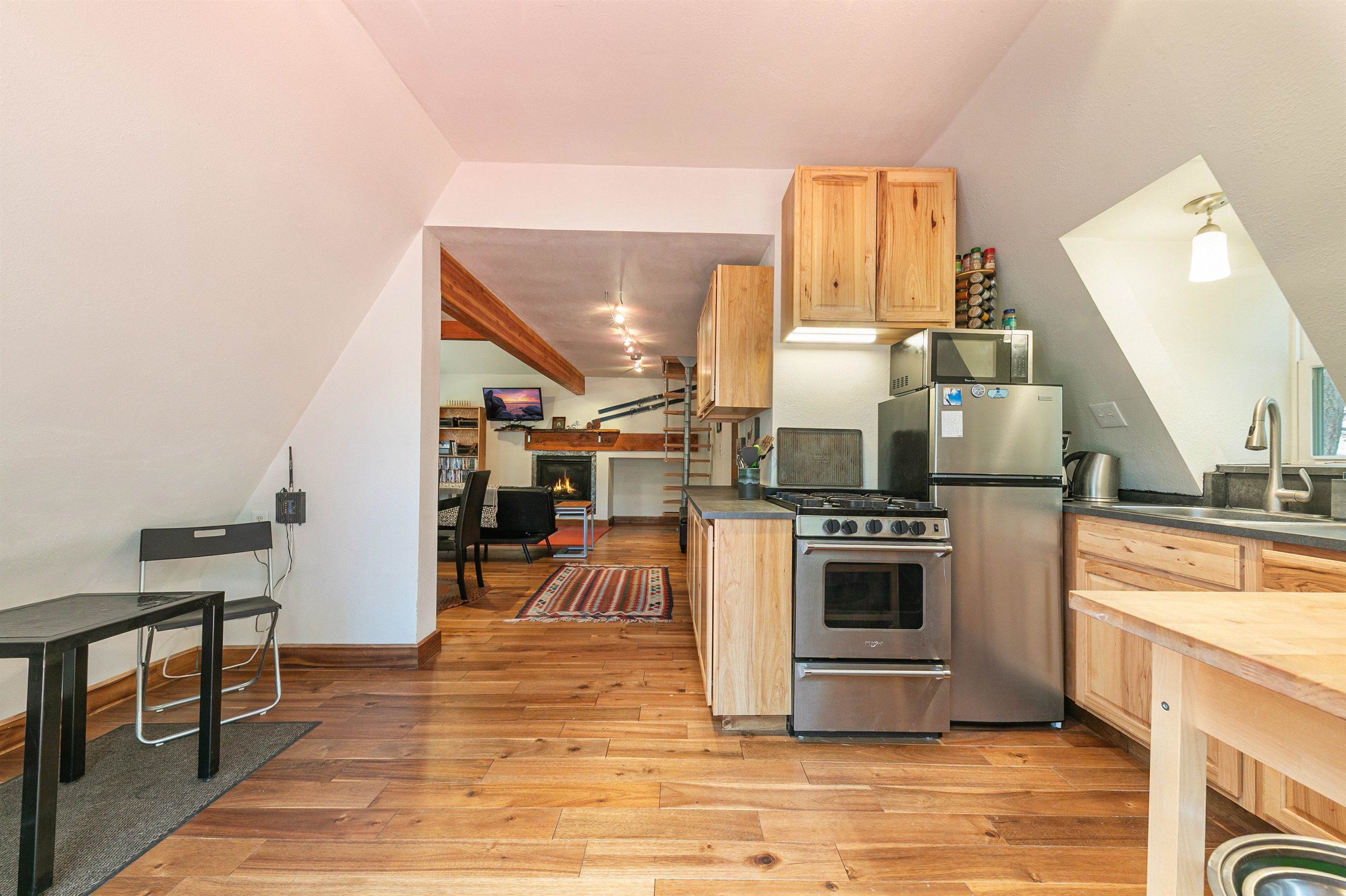 6247-8 River Road, Unit 8 Olympic Valley, CA 96146 - Photo 16 of 28