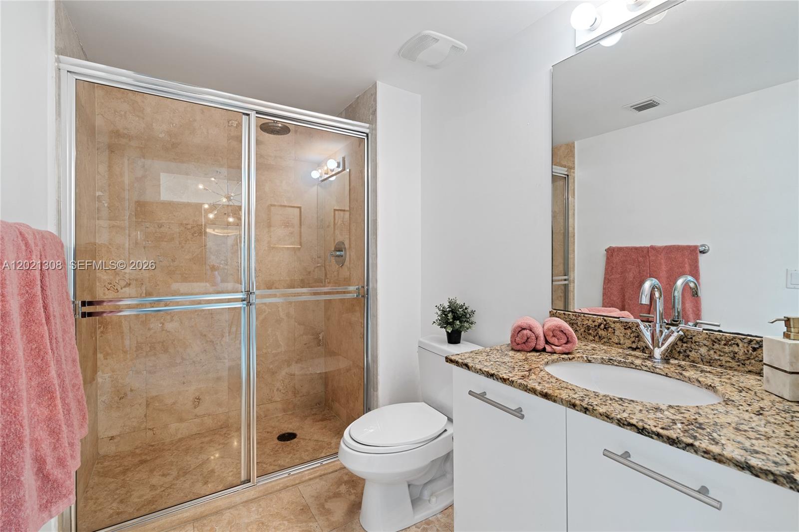 41 Southeast 5th Street, Unit 1609 Miami, FL 33131 - Photo 30 of 41