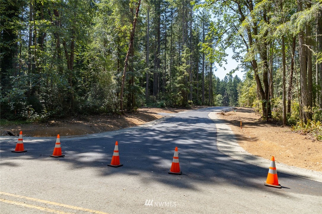 -lot E Springridge Road Northeast Bainbridge Island, WA 98110 - Photo 3 of 8 Gallery Image 3