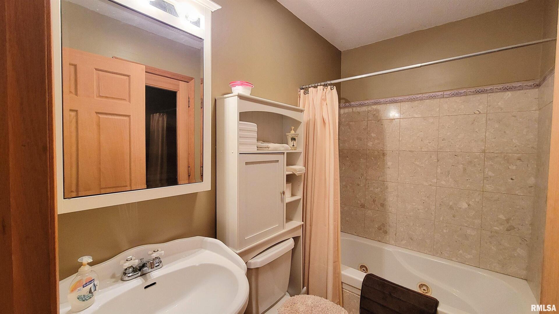 3898 Country Club Road Carbondale, IL 62901 - Photo 28 of 55