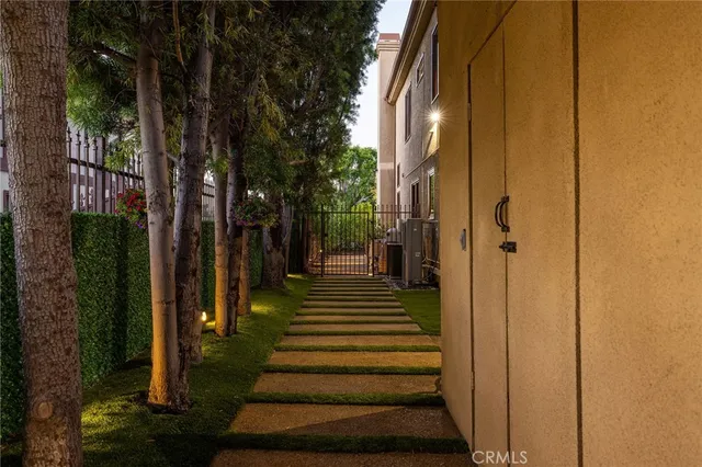 $4,125,000 | 25281 Derbyhill Drive, Laguna Hills, CA 92653