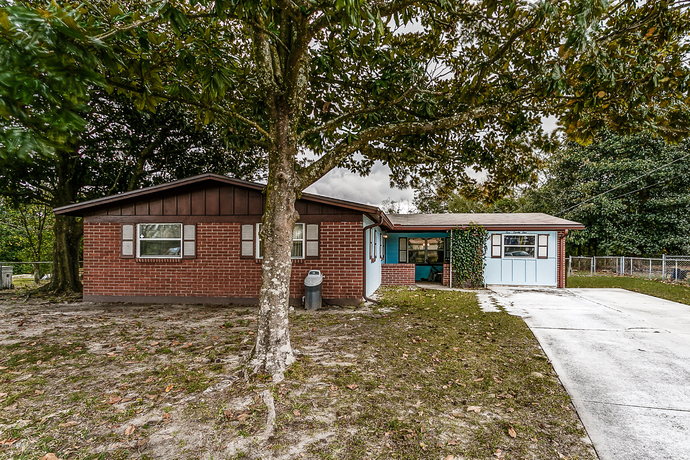 521 Sigsbee Road Orange Park, FL 32073 - Photo 1 of 25 Front_View_Of_Home