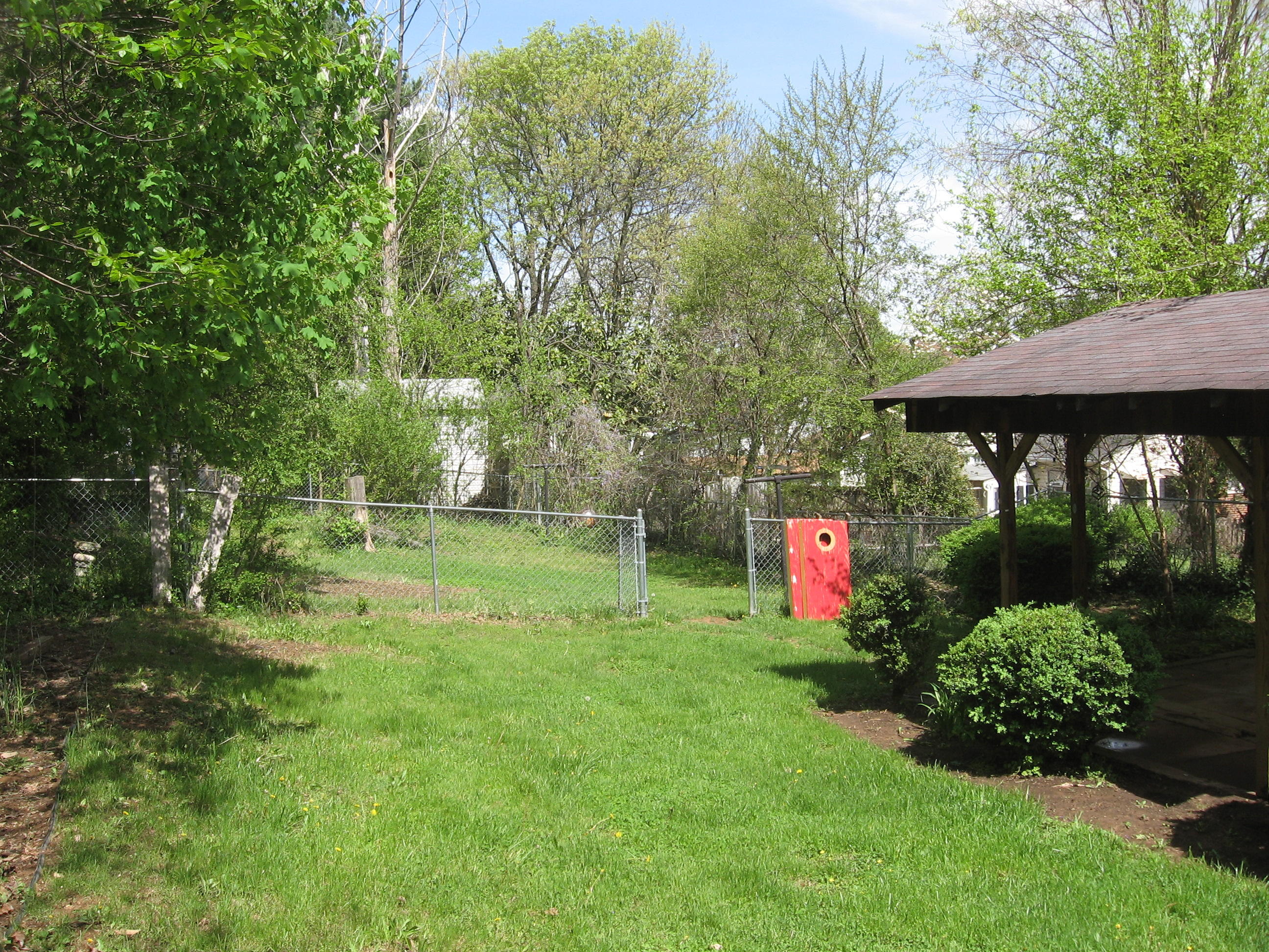 2518 Barham Road Southwest Roanoke, VA 24015 - Photo 8 of 34 Back Yard
