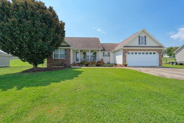 $310,000 | 318 Laura Bishop Lane, Inman, SC 29349