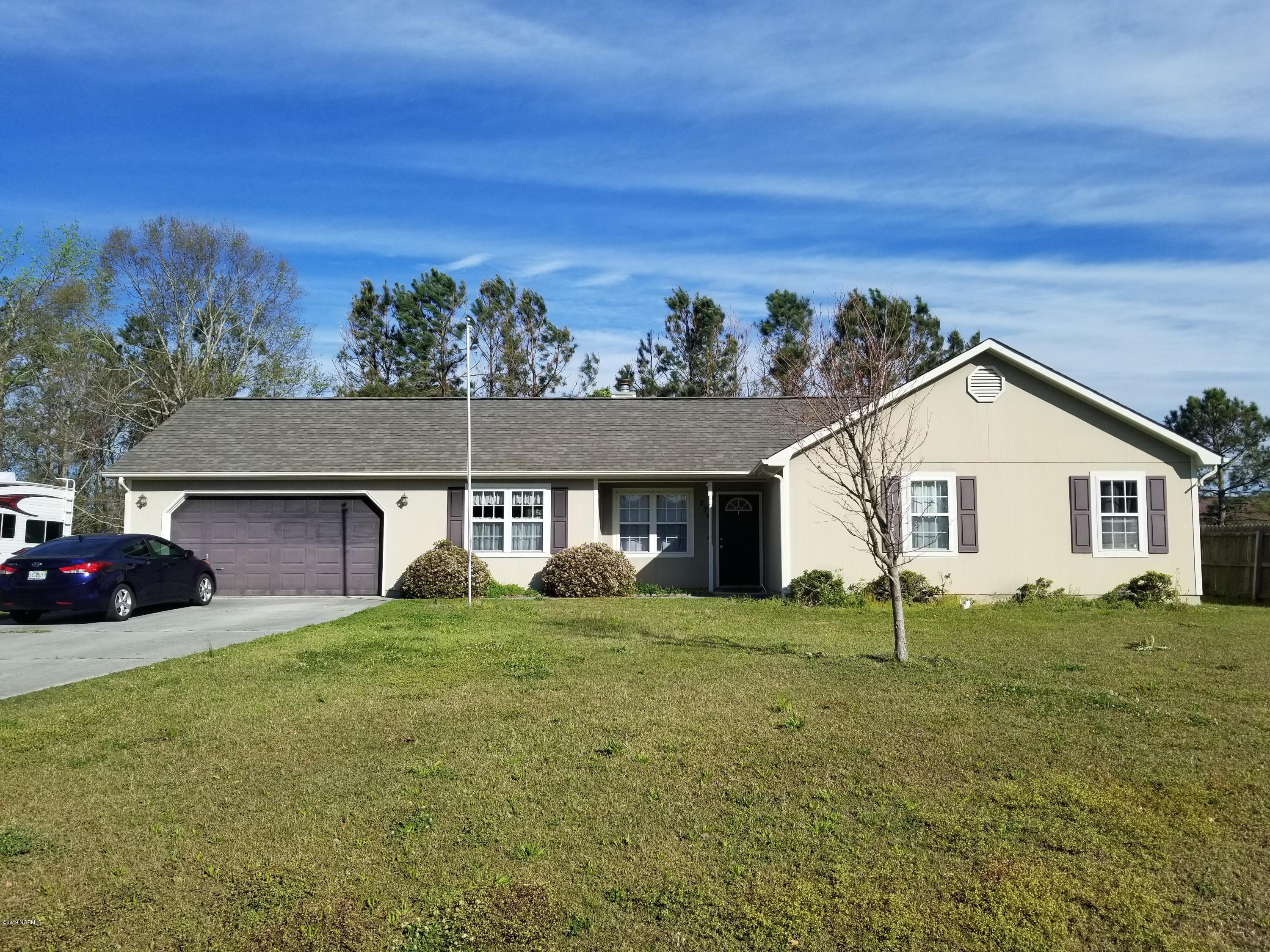 274 Parnell Road Hubert, NC 28539 - Photo 1 of 20 Front of home