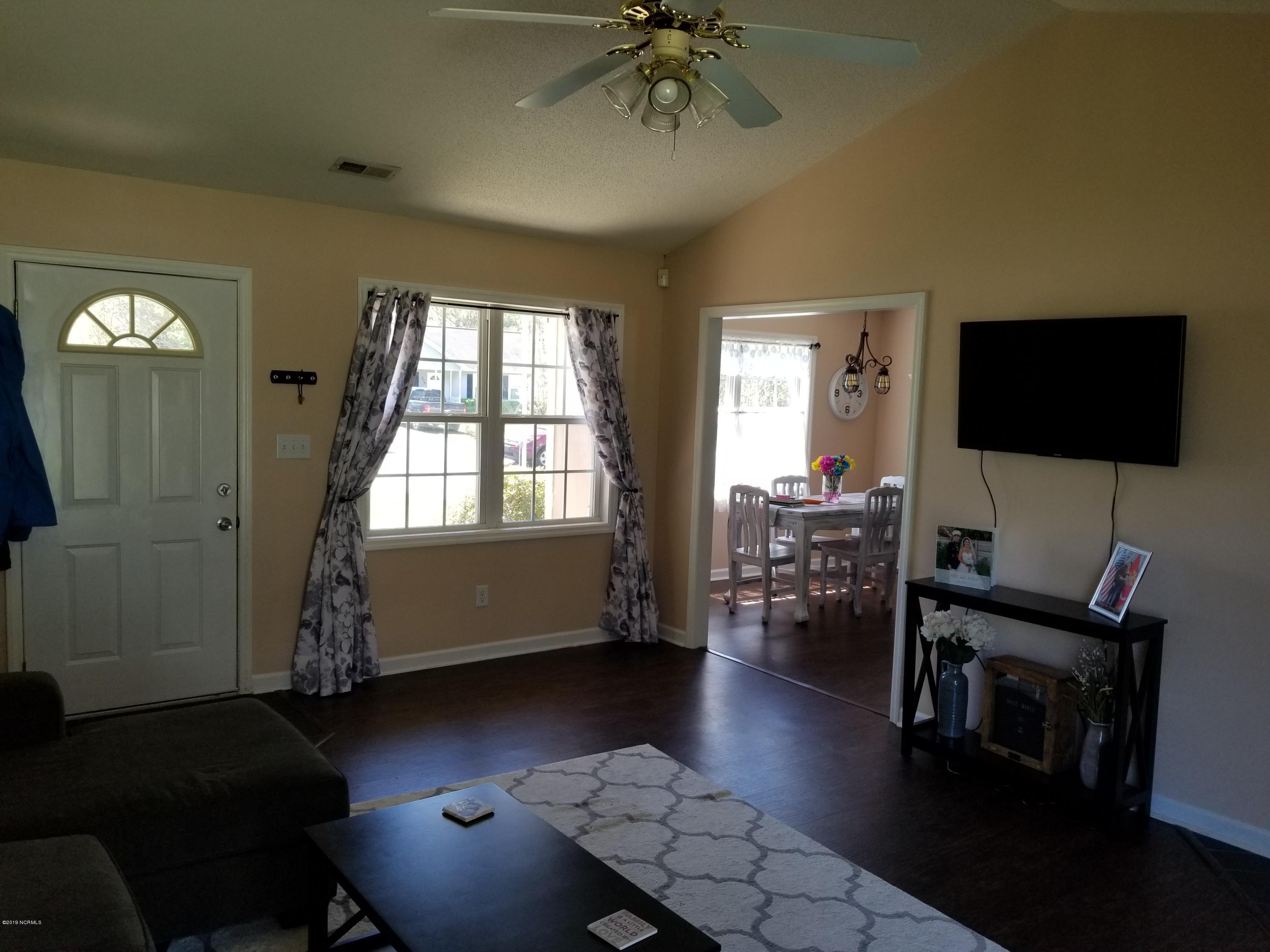 274 Parnell Road Hubert, NC 28539 - Photo 8 of 20 20190415_115306