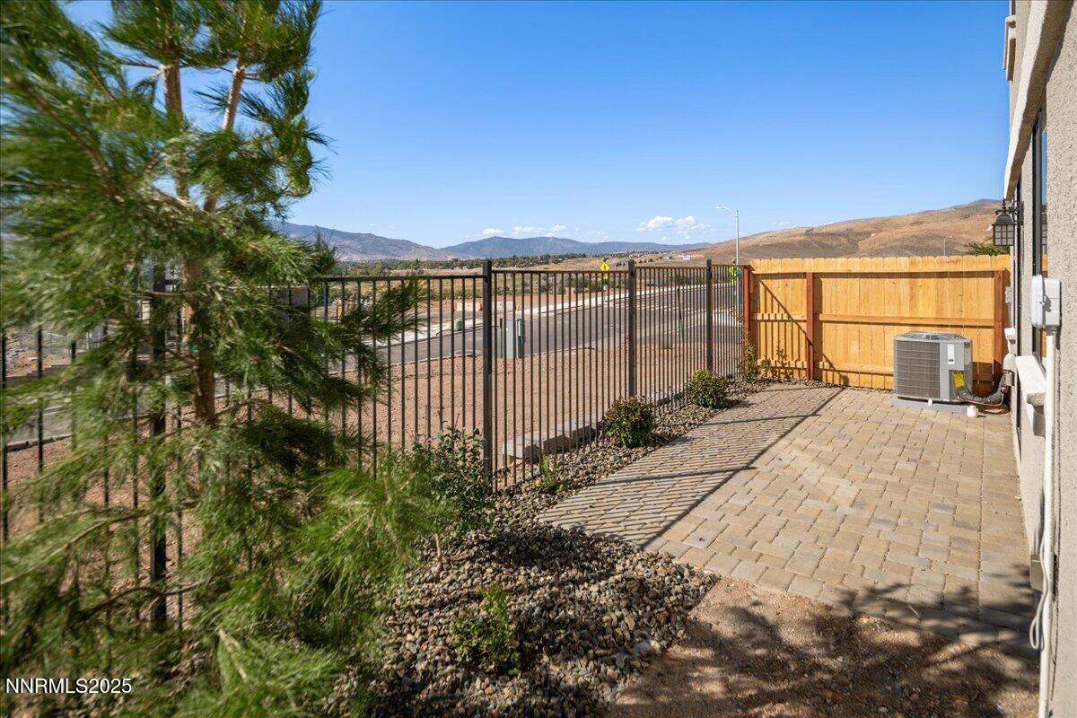 1160 Arrastra Road Reno, NV 89512 - Photo 10 of 46 17-DSC_5464