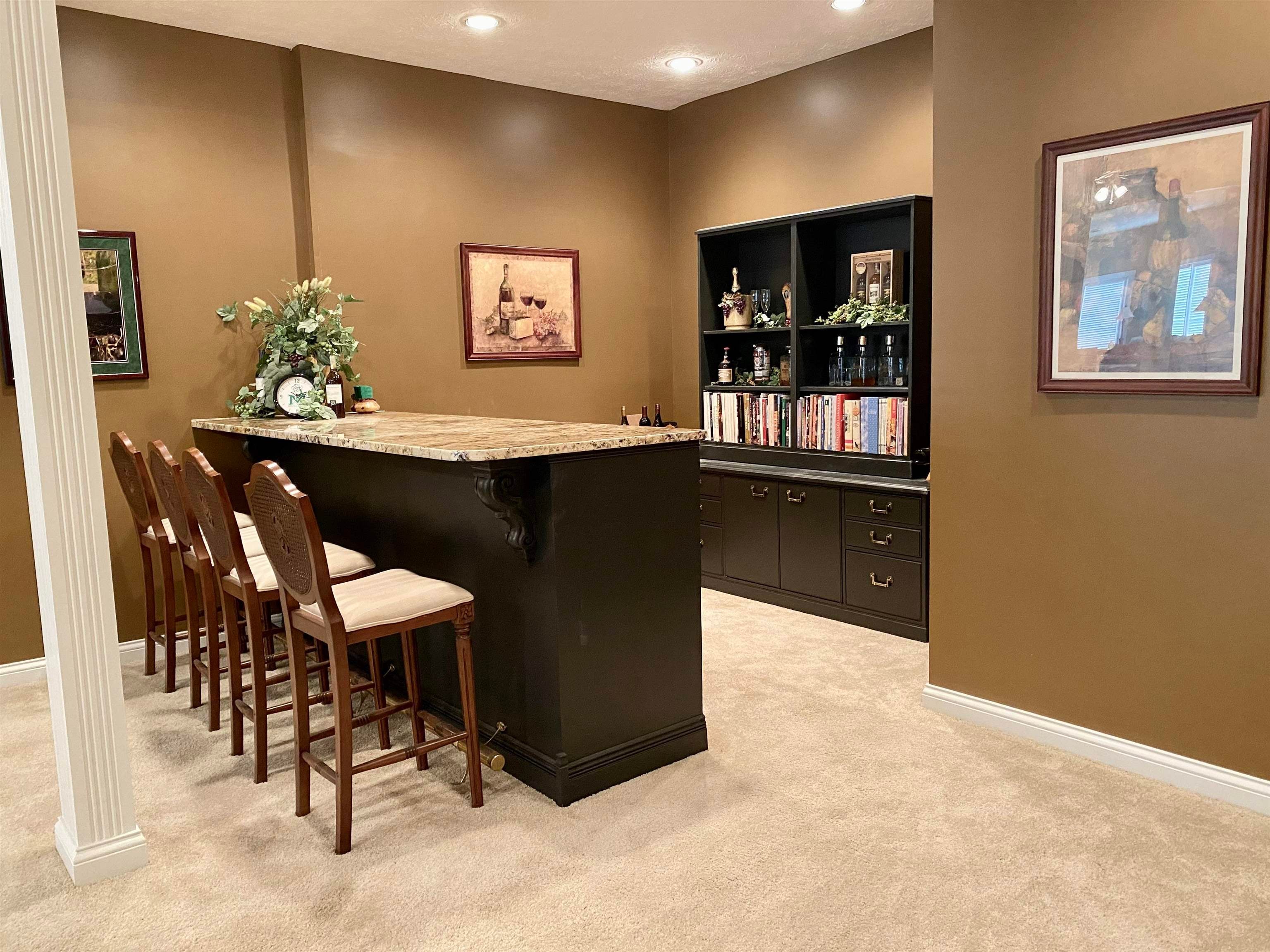 247 Longwood Road Huntington, WV 25705 - Photo 11 of 31 Gallery Image 11