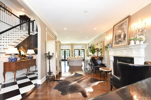 $1,650,000 | 1974 Monroe Avenue, North Bellmore, NY 11710