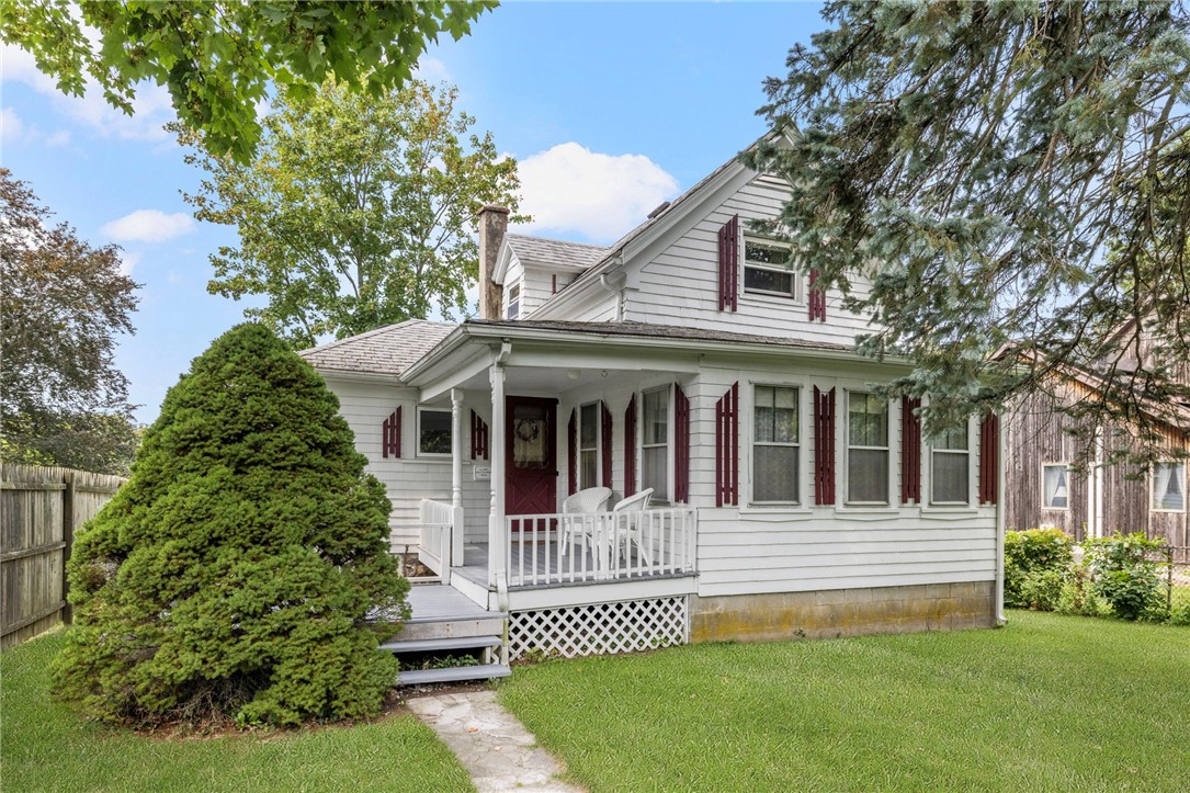 21 Quaker Road Tiverton, RI 02878 - Photo 2 of 50 Gallery Image 2