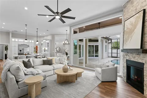 $2,295,000 | 1230 Darlington Oak Circle Northeast, St. Petersburg, FL 33703