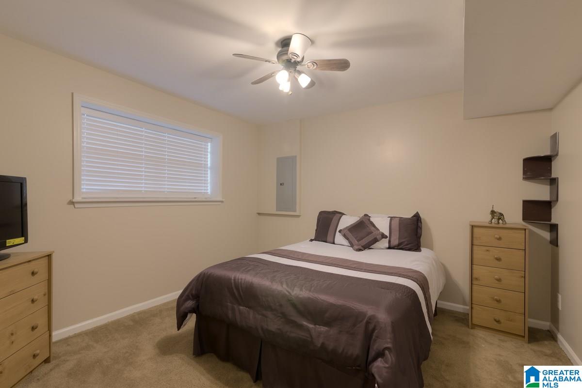 1112 Red Oak Circle Fairfield, AL 35064 - Photo 16 of 20
