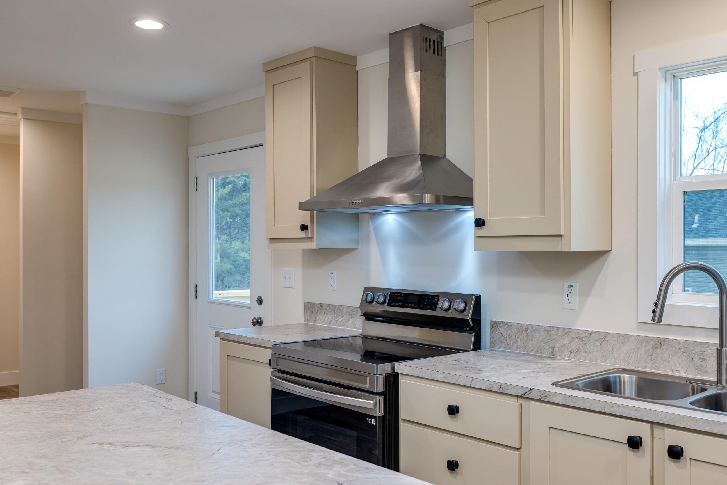 17470 Mt Pleasant Road Elkton, VA 22827 - Photo 6 of 75 Gallery Image 6