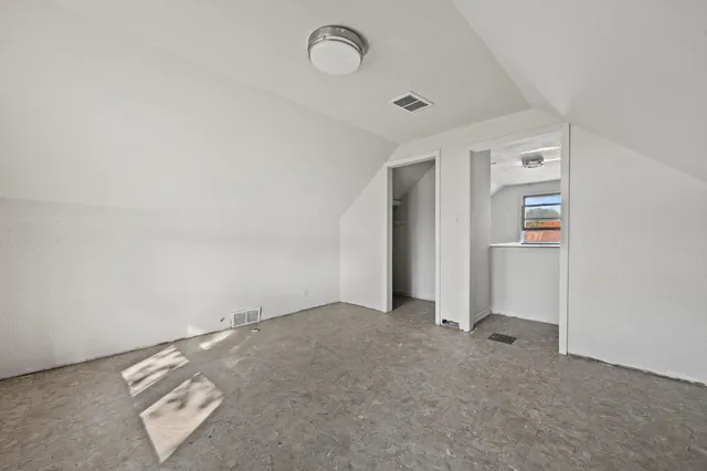 $274,900 | 8720 West Kaul Avenue, Milwaukee, WI 53225