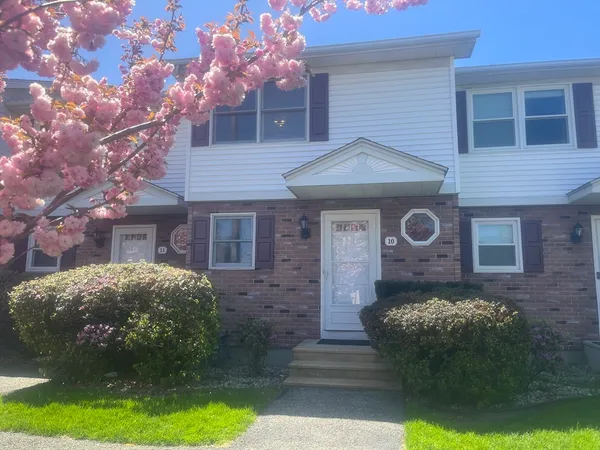 $225,000 | 55 Empire Street, Unit 10, Chicopee, MA 01013