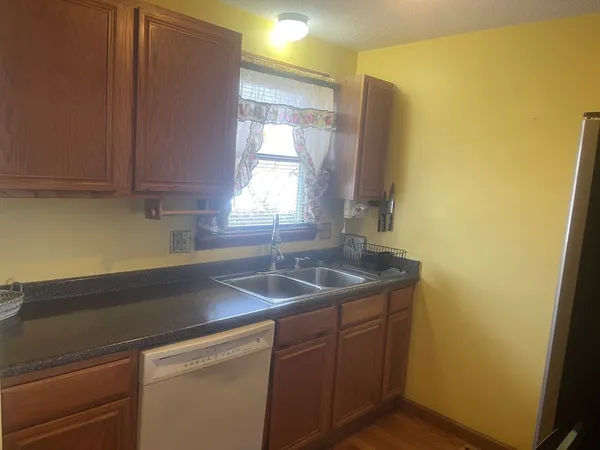 $225,000 | 55 Empire Street, Unit 10, Chicopee, MA 01013