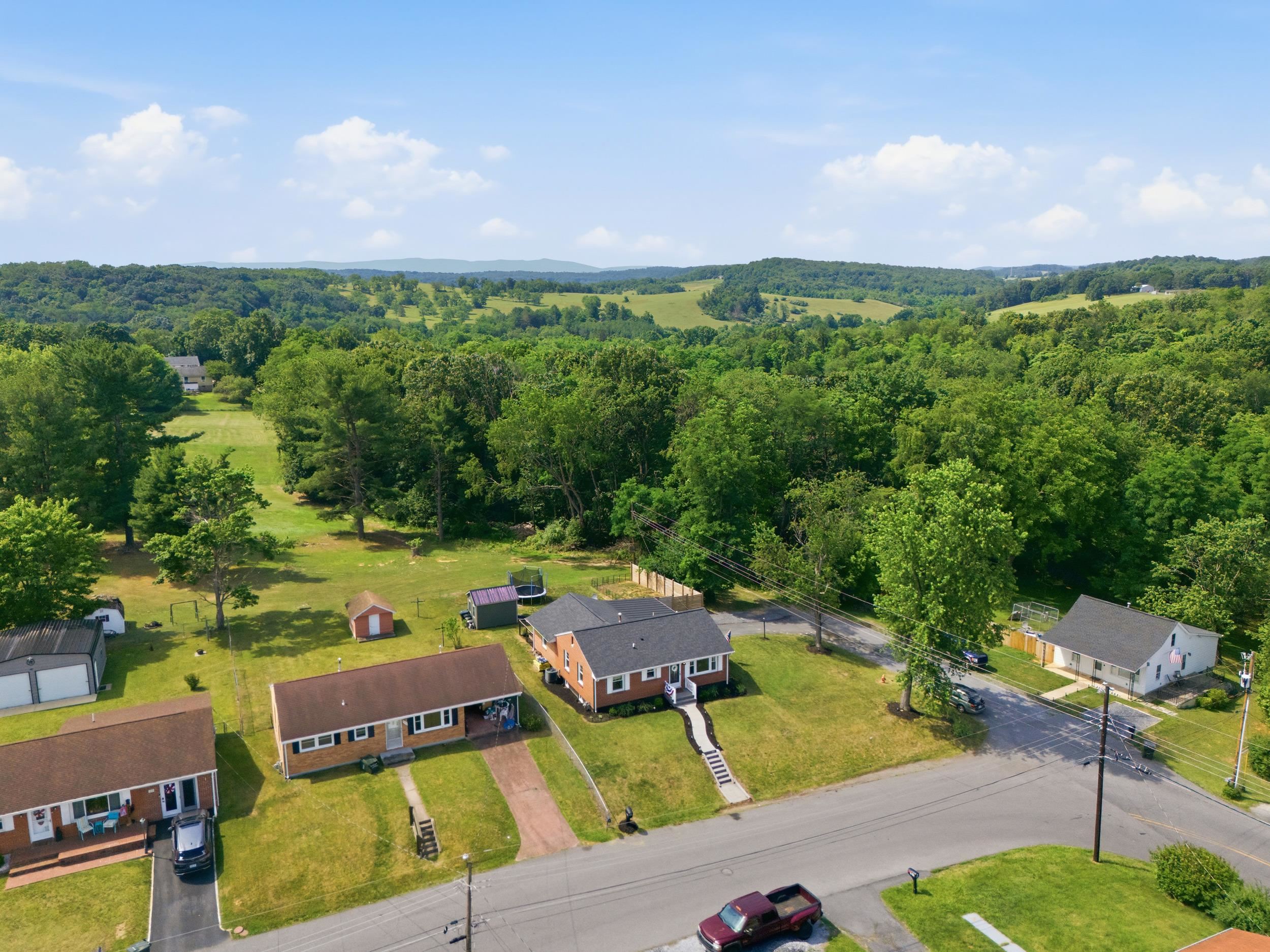 2412 Park Hill Road Staunton, VA 24401 - Photo 30 of 60