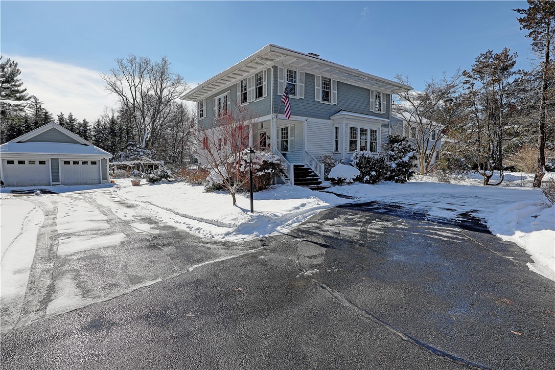 126 County Road Barrington, RI 02806 - Photo 1 of 38