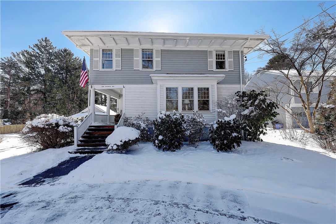 126 County Road Barrington, RI 02806 - Photo 2 of 38