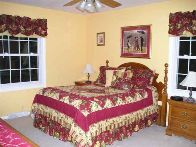 3135 Lone Pine Road Schenectady, NY 12303 - Photo 7 of 12 Photo 7