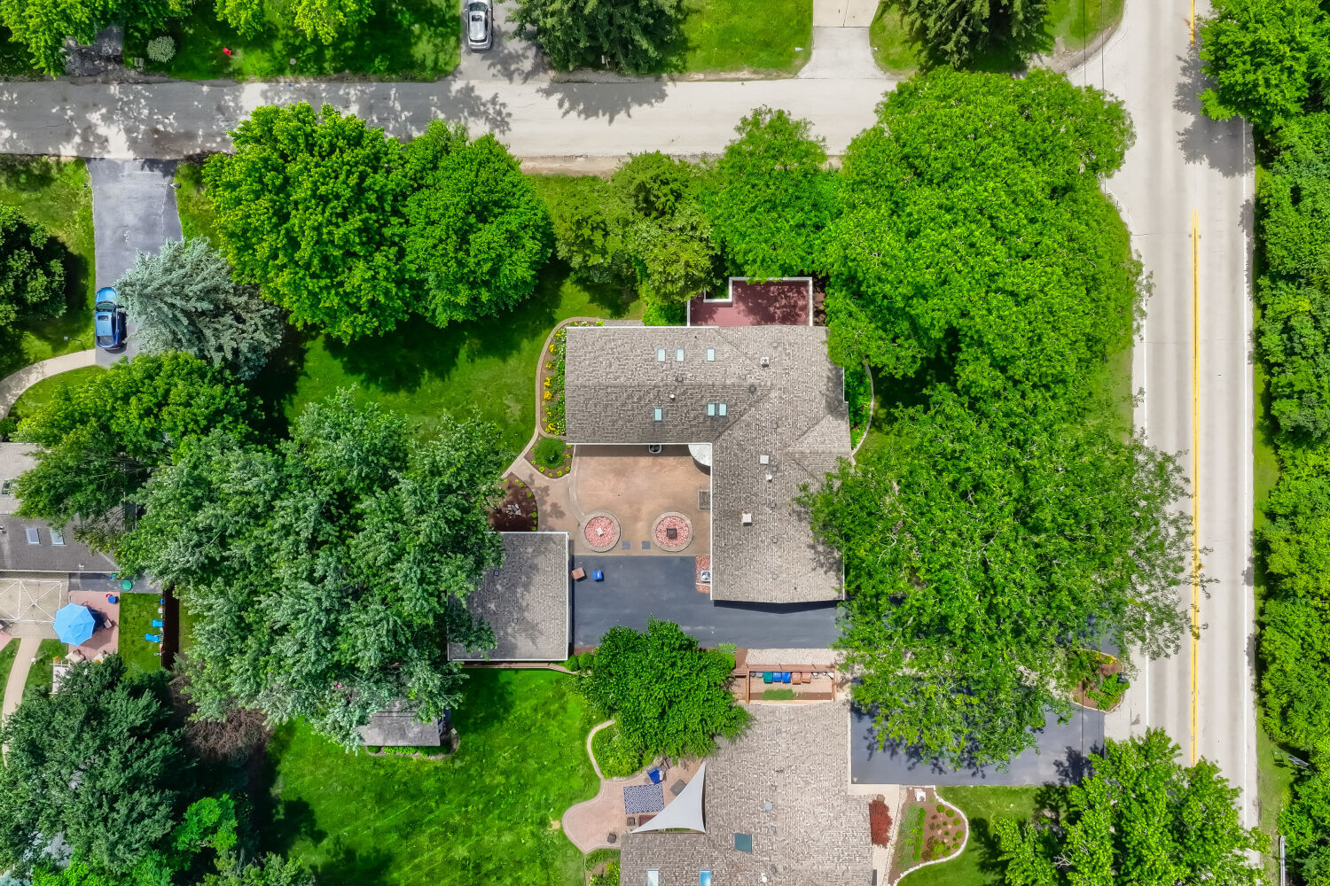 8035 Wolf Road La Grange, IL 60525 - Photo 10 of 53