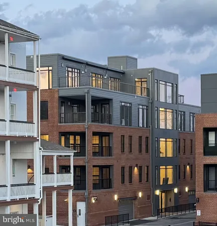 $1,749,000 | 208 2nd Street East, Unit 402, Frederick, MD 21701