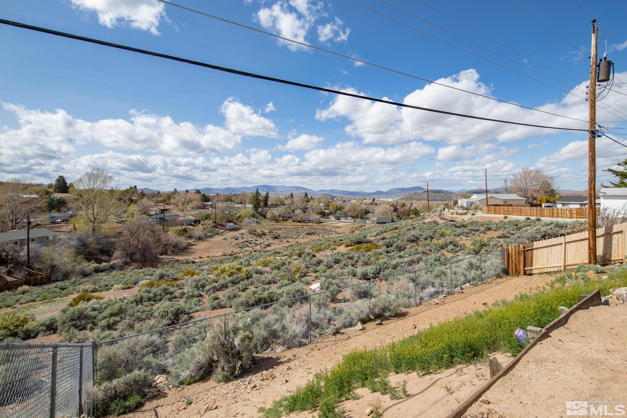 501 Lancaster Drive Reno, NV 89506 - Photo 5 of 29 Photo 5