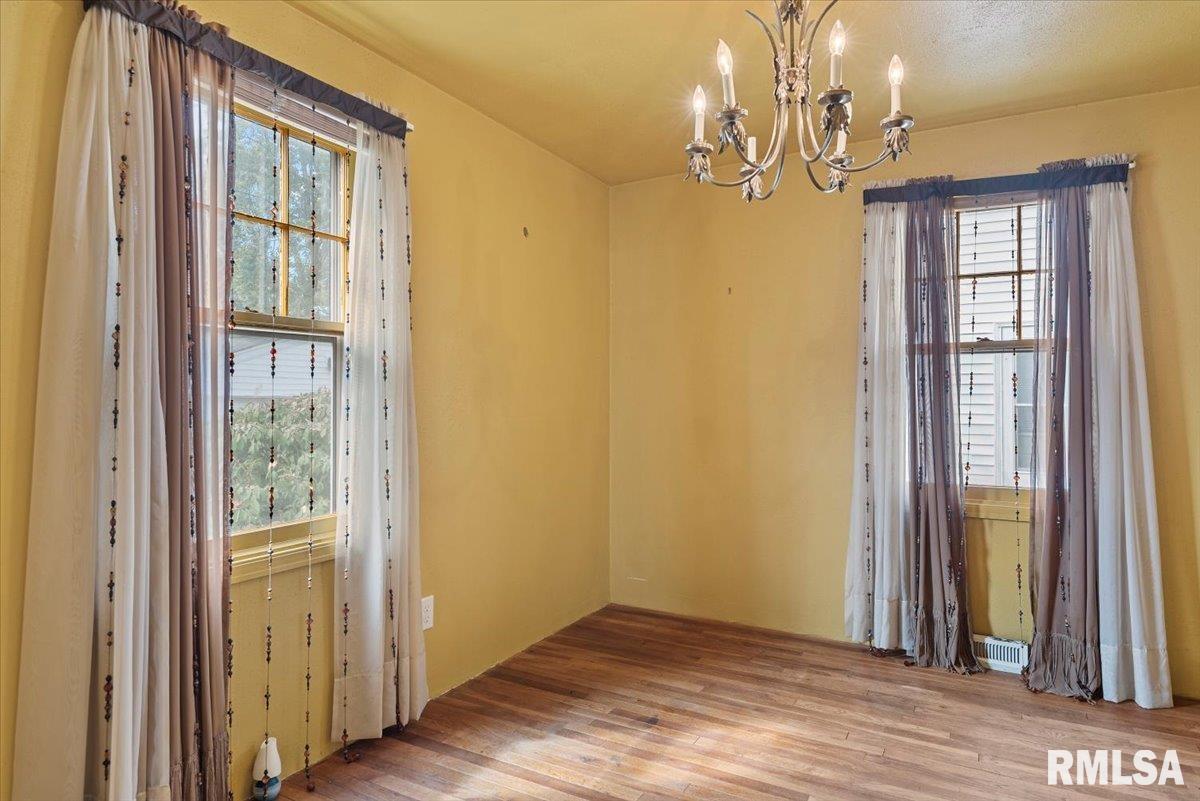 2240 East Keys Avenue Springfield, IL 62702 - Photo 10 of 20