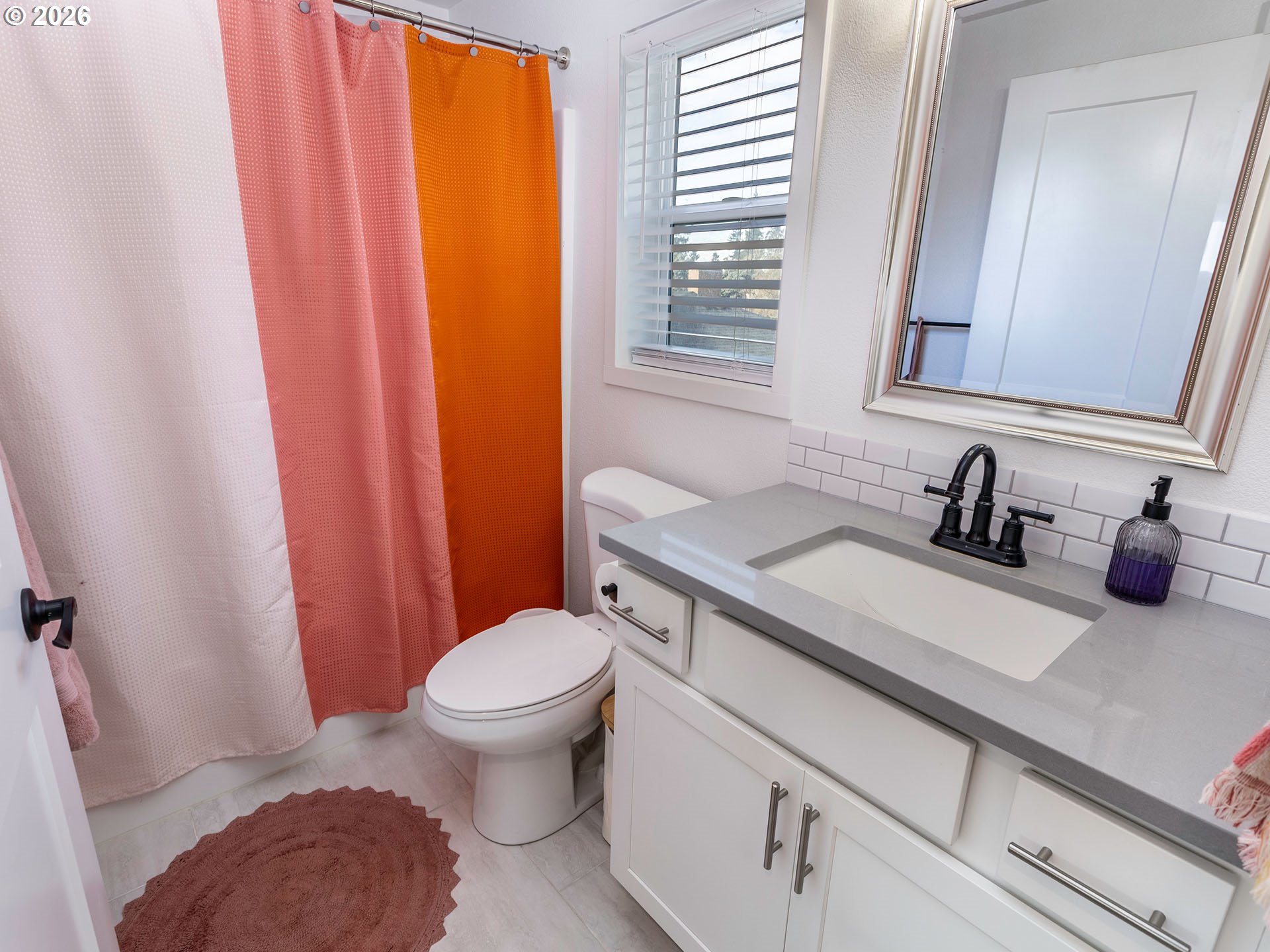 6538 Southeast 64th Avenue, Unit B Portland, OR 97206 - Photo 21 of 29 Bathroom