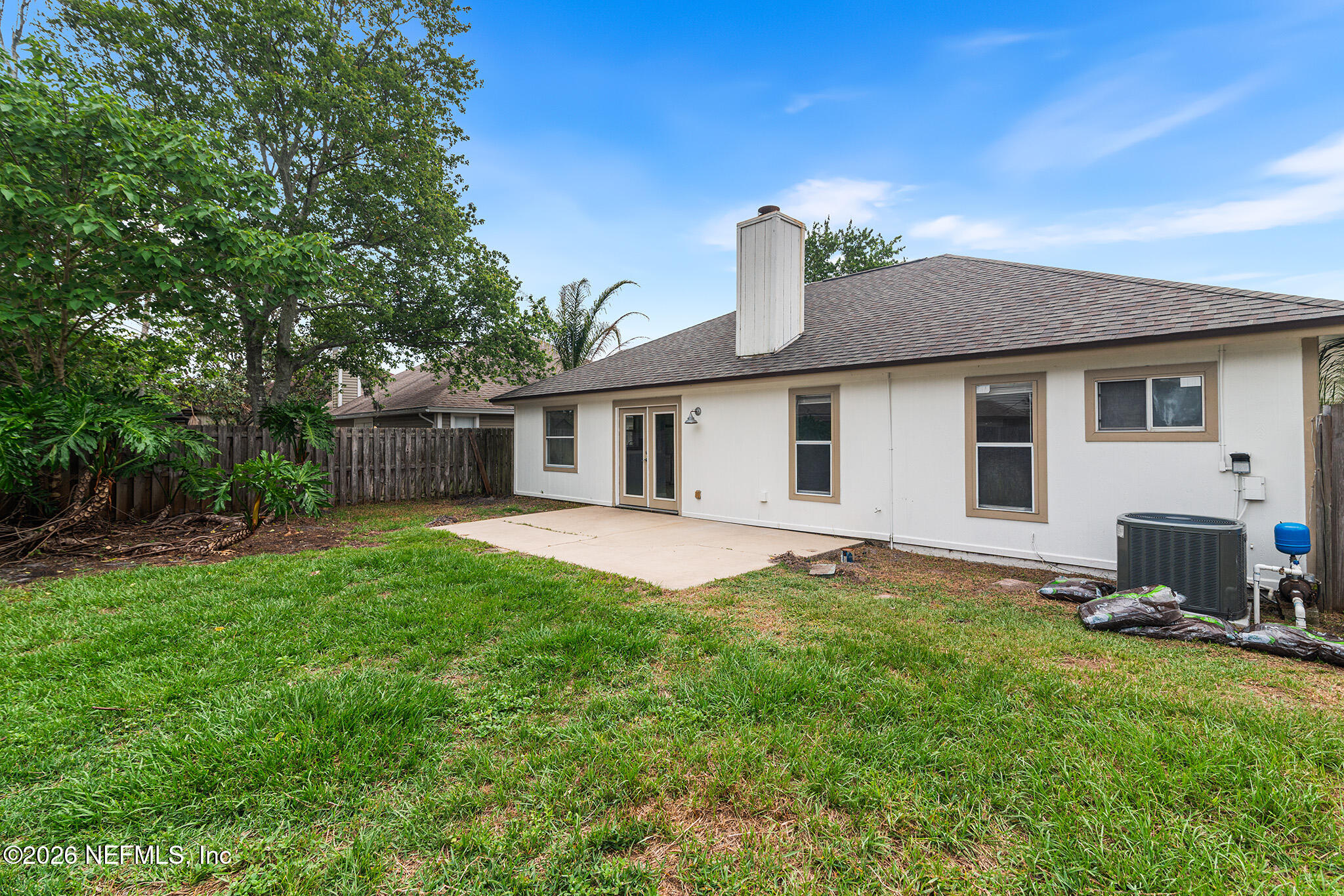 2020 Merced Court Jacksonville, FL 32224 - Photo 27 of 29 a front view of house with yard and seating area