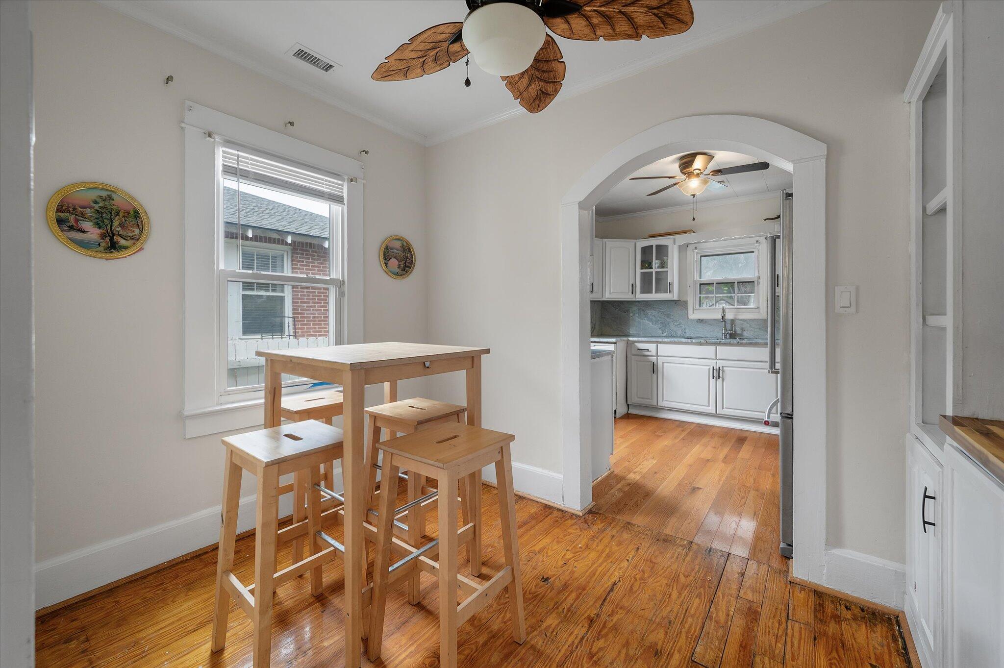 798 Rutledge Avenue Charleston, SC 29403 - Photo 14 of 35 14-798 Rutledge_e_Lowcountry_Exposure-7