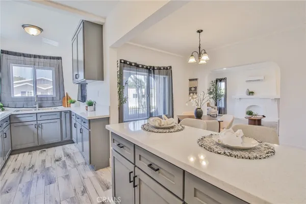 $719,900 | 8110 Denker Avenue, Los Angeles, CA 90047