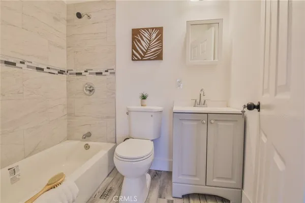 $719,900 | 8110 Denker Avenue, Los Angeles, CA 90047