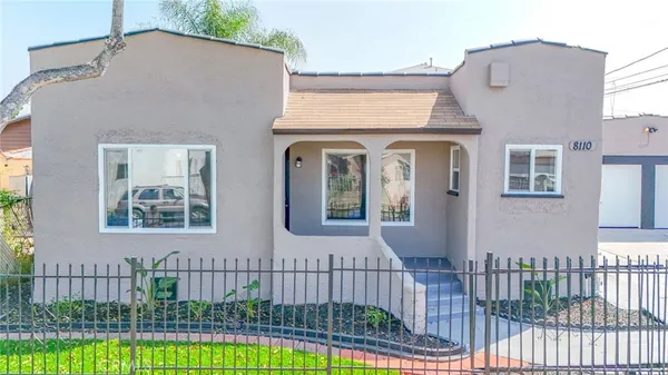 $719,900 | 8110 Denker Avenue, Los Angeles, CA 90047