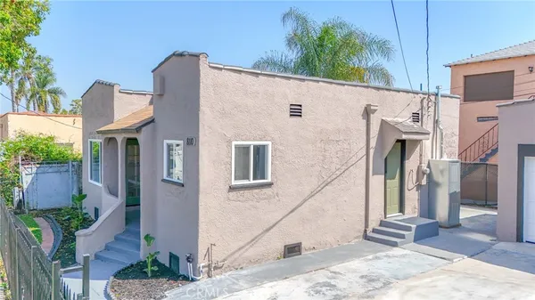 $719,900 | 8110 Denker Avenue, Los Angeles, CA 90047