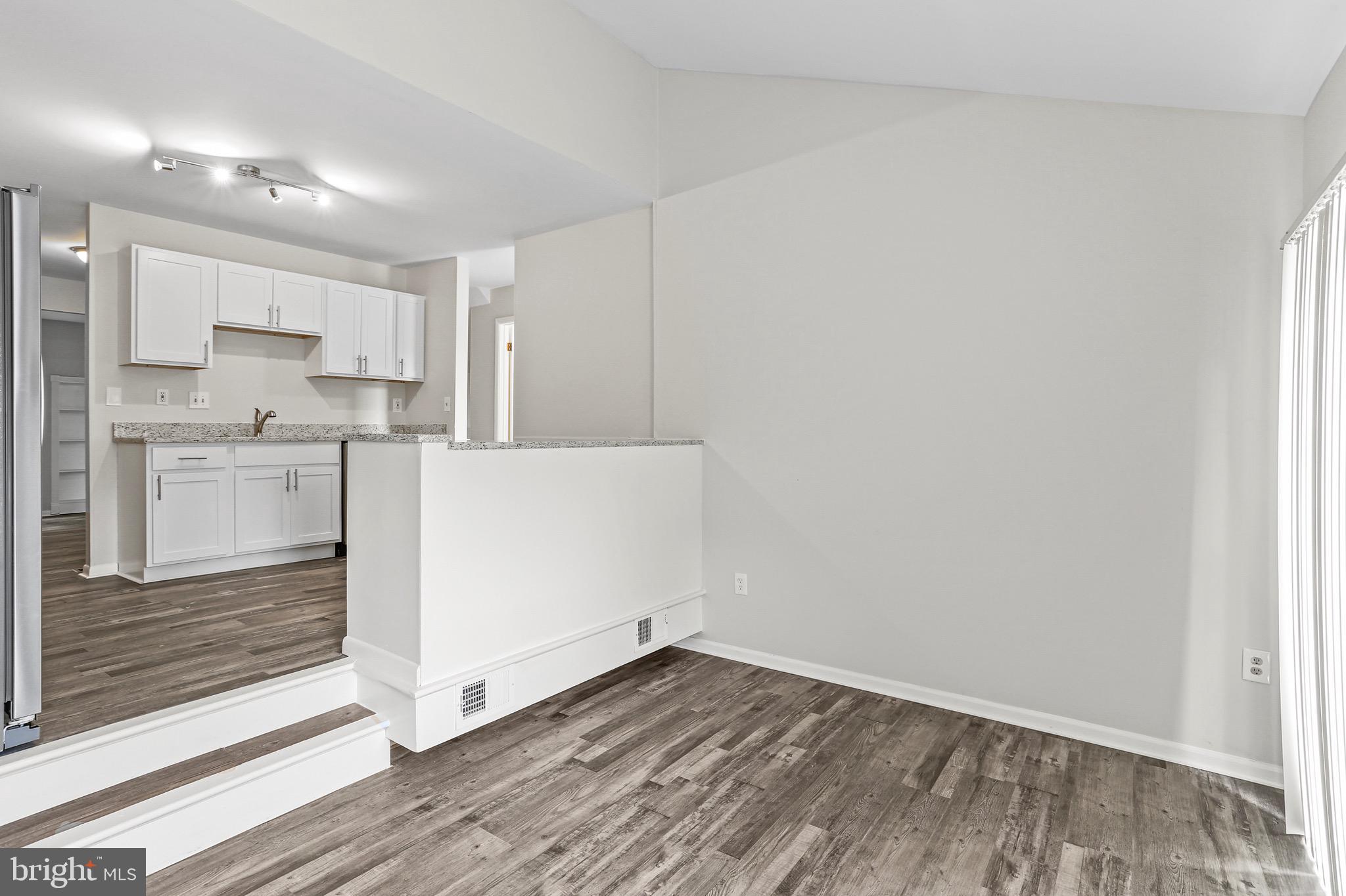 5623 Vantage Point Road Columbia, MD 21044 - Photo 6 of 34 Gallery Image 6