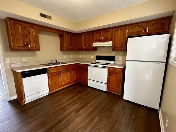 $1,050 | 114 A Emily Lane, Portland, TN 37148