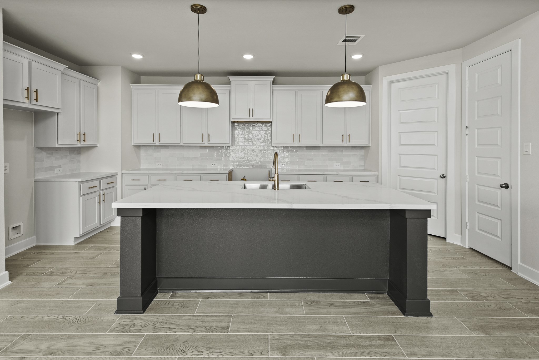 4514 Ruby Gdn Court Fulshear, TX 77441 - Photo 5 of 20 Representative image. Features, selections and colors may vary.