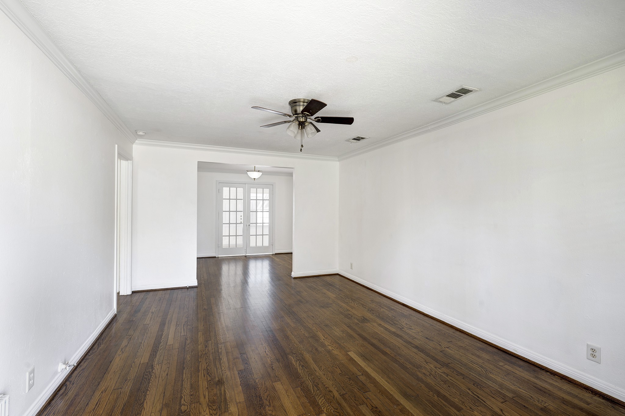 1823 Angeline Street Houston, TX 77009 - Photo 3 of 13