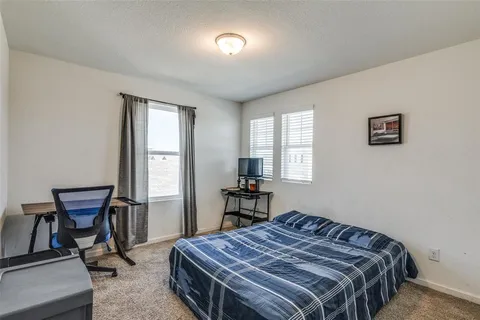 $285,000 | 5525 McMahan Lane, Fort Worth, TX 76036