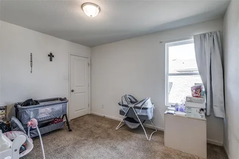 $285,000 | 5525 McMahan Lane, Fort Worth, TX 76036