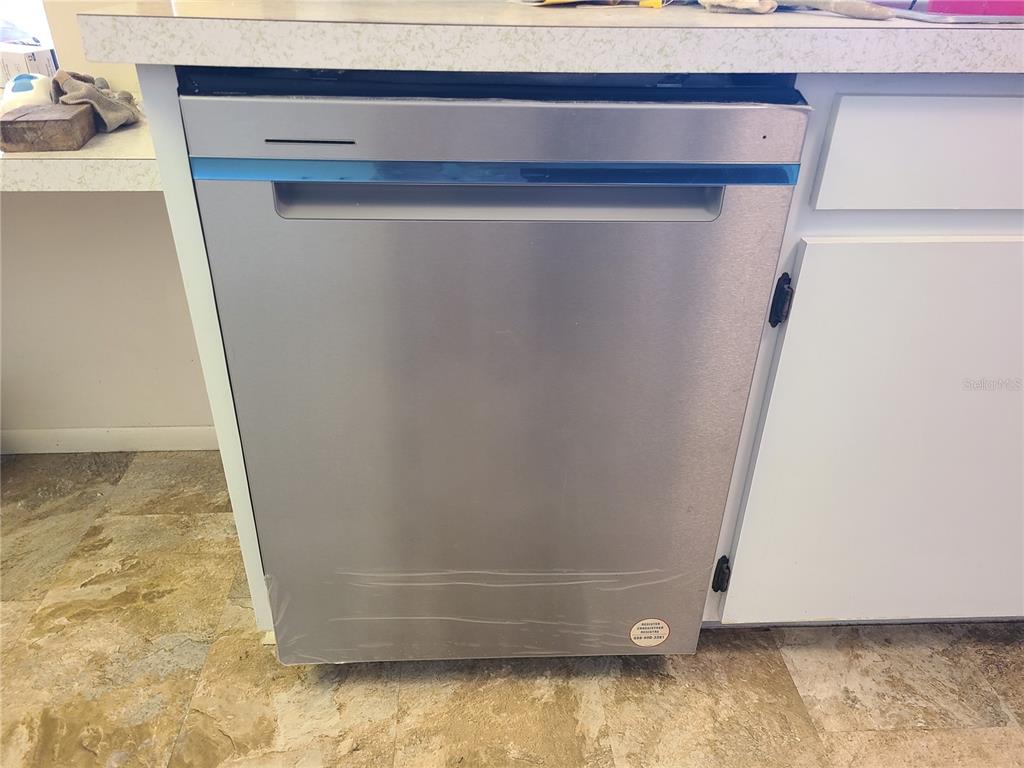 575 Constance Road Venice, FL 34293 - Photo 8 of 21