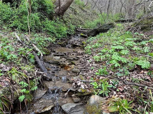 $259,900 | 3199 Kibler Valley Road, Ararat, VA 24053