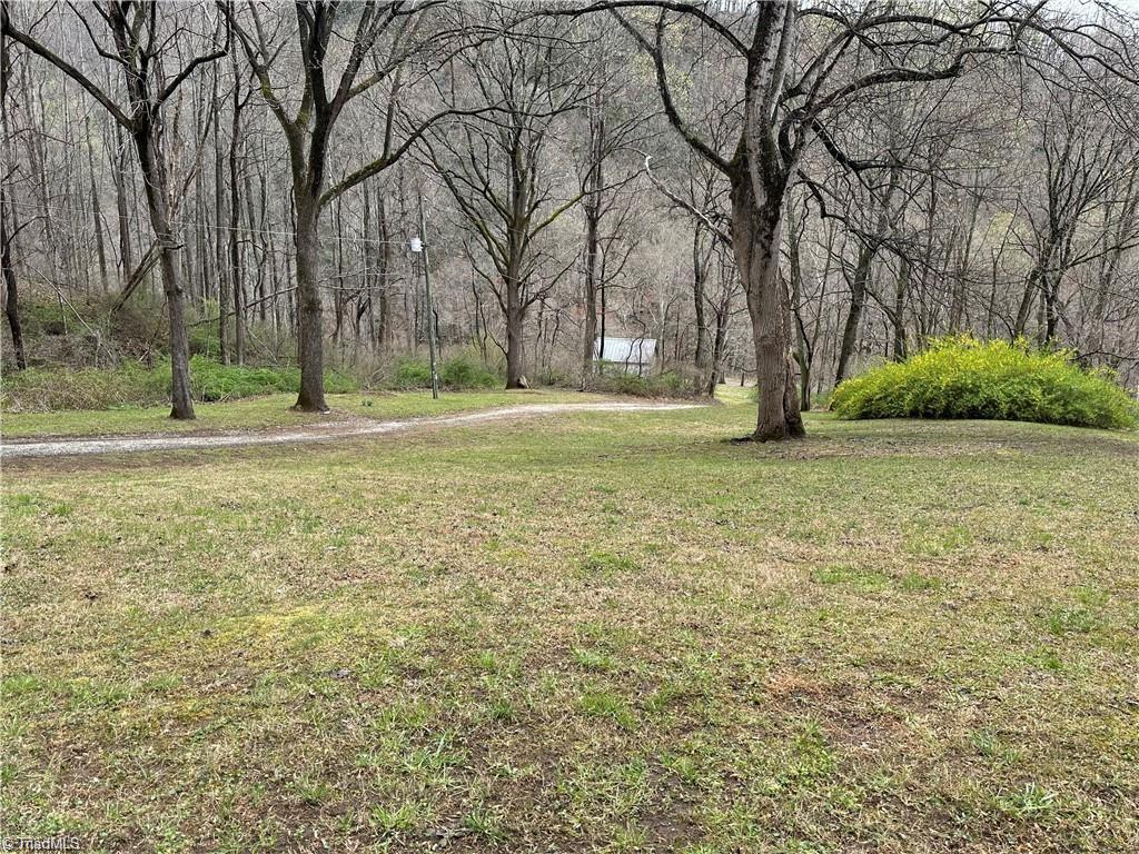 3199 Kibler Valley Road Ararat, VA 24053 - Photo 12 of 47