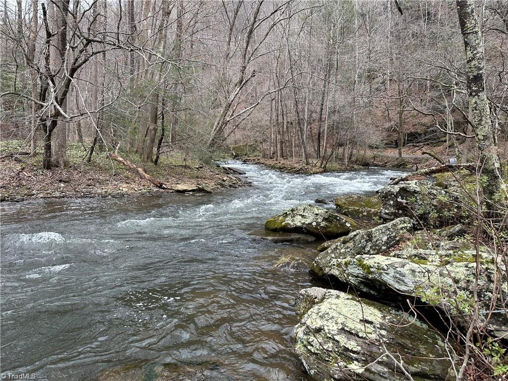 3199 Kibler Valley Road Ararat, VA 24053 - Photo 8 of 47