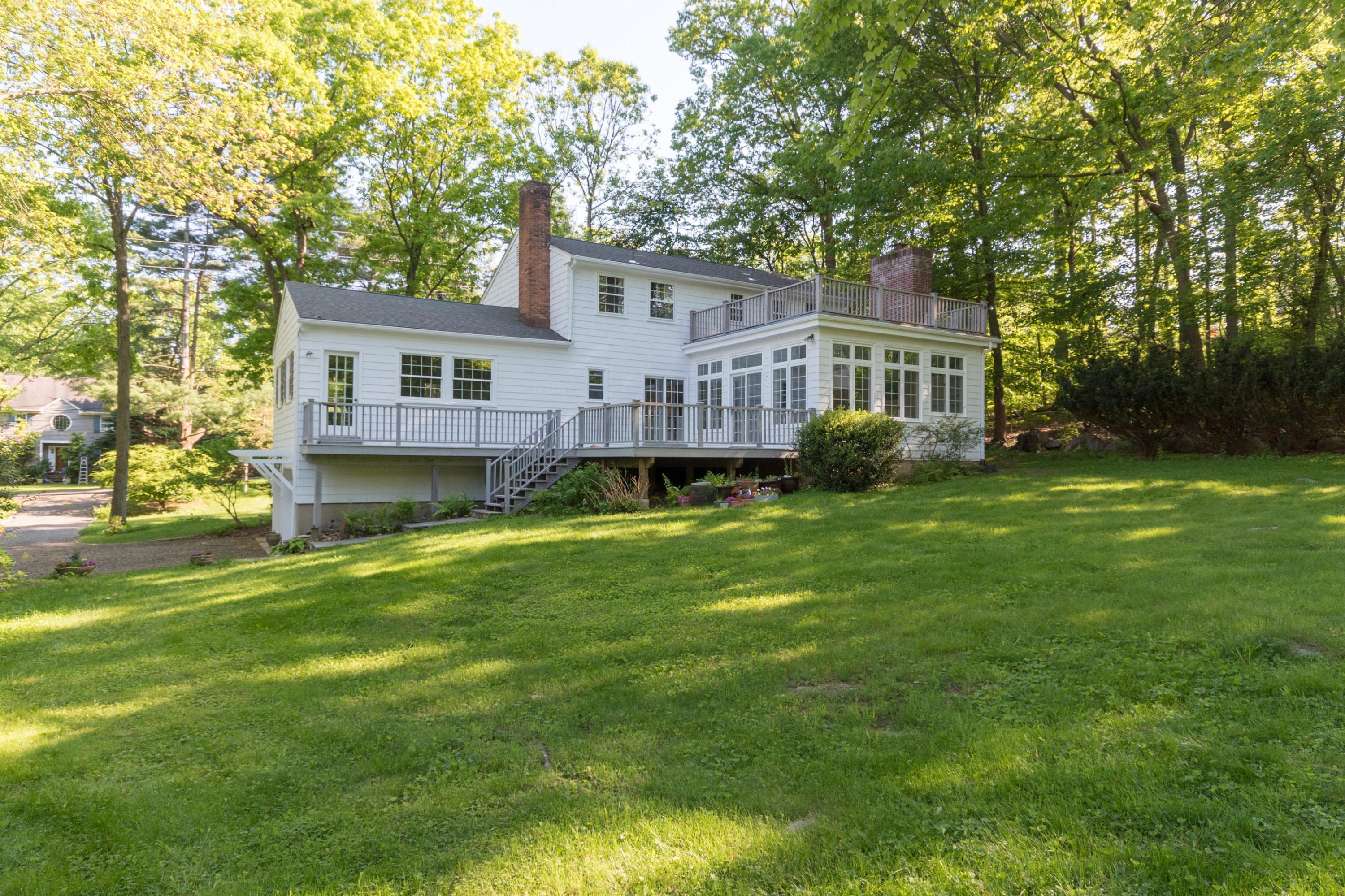 5 Littlebrook Road Darien, CT 06820 - Photo 6 of 40 5 Littlebrook Rd Darien CT-print-036-59-