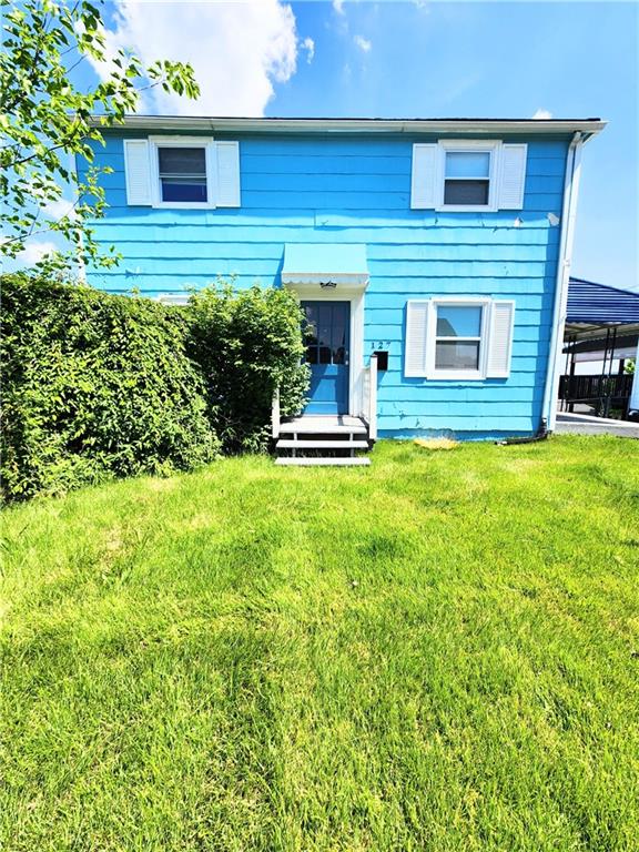 127 Constitution Circle Clairton, PA 15025 - Photo 1 of 8