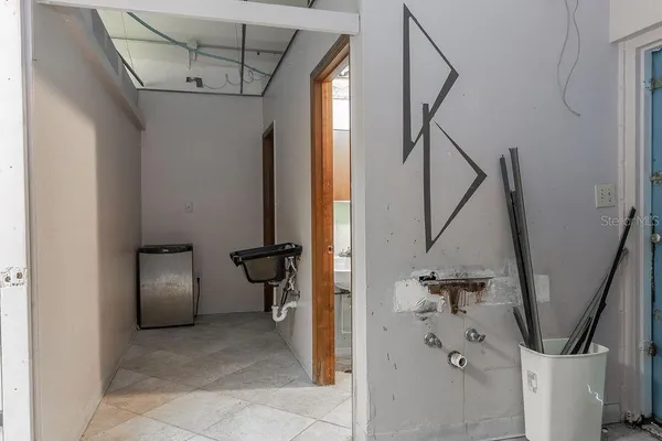 a view of entryway