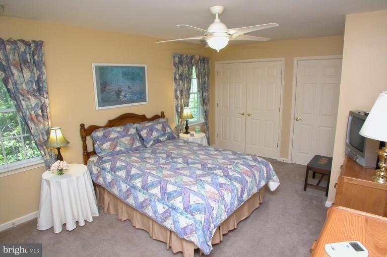259 Hunters Ridge Road Lutherville-Timonium, MD 21093 - Photo 17 of 29 Bedroom #2