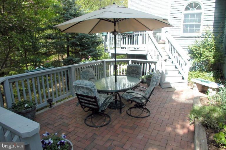 259 Hunters Ridge Road Lutherville-Timonium, MD 21093 - Photo 24 of 29 Patio